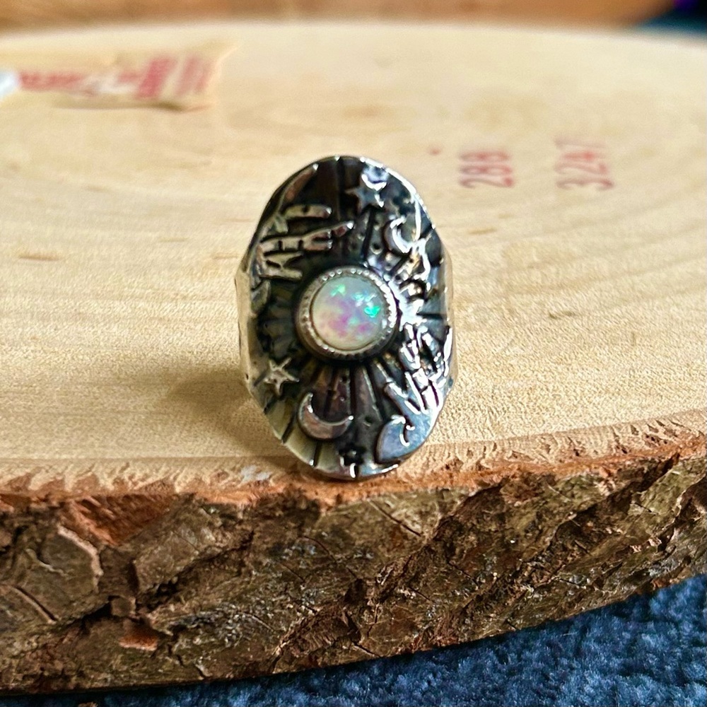 Dark Whimsigoth Magical Palm Reading Magic Unique Carved Chunky Statement Ring - Picture 5 of 7